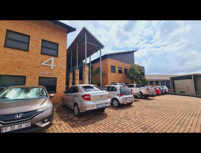 BUSINESS PROPERTY TO RENT IN TYGER VALLEY